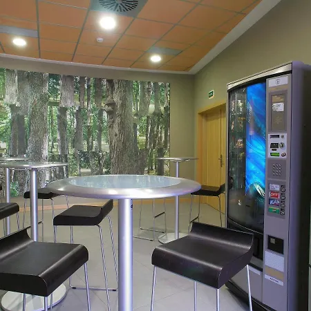 Hotel Pamplona Cross Elorz 
